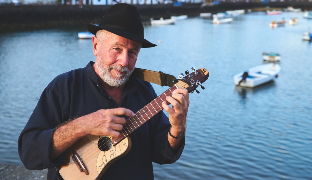Imagen noticia - Domingo Rodríguez “El Colorao” y sus hijas Julia y Ayla presentan ‘La línea del horizonte’